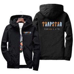 Письмовая буква Trapstar Печатная пружина и осенняя мужская пальто Новые повседневные виды спорта Большой ветров