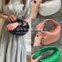 Handbag BottegVenetas Jodie Italy Domestic Underarm Bag Womens Woven Mini Mini Tote Luxurys Bags