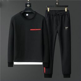 Mens Tracksuit Two Pieces Sets Jackets Long Sleeves And Pants With Letters Embroidery Fashion Style Spring Autumn Outwear Sports S320T