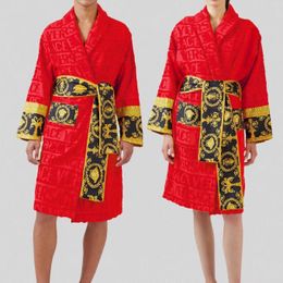 Designer Bath Robe Bathrobe Cardigan Swimwear Mens Hoodie Printing Best Version 100% Cotton Luxurious Wholesale 2 Pairs Discount