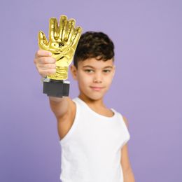 Decorative Objects Figurines Trophy Awardtrophies Award Winner Gold Trophys Game Soccer Goalkeeperschool Adult Glove Ceremony Kids Competition Reward 230822