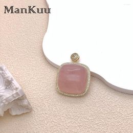 Pendant Necklaces Mankuu Good Quality Natural Stone Crystal Rose Quartz Square With Gold-Plated Zircon Fashion Jewelry For Women Necklace