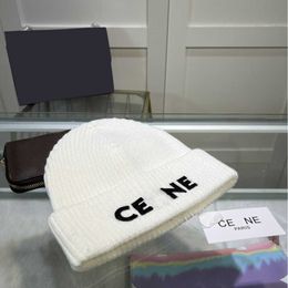 Designer beanie Luxury winter women ear protection warm windproof hat fashion casual outdoor travel ski wearable