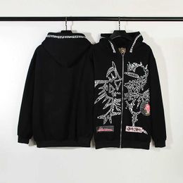 Sweatshirts Mens Designer Hoodies Fashion Streetwear Fujiwara Hiroshi Trilateral Ts Skeleton Graffiti Zipper Sweater Men's and Women's Cardigan Coat
