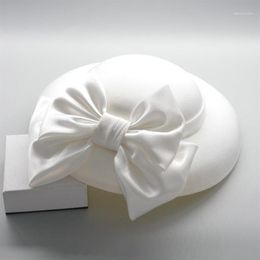 Stingy Brim Hats Big Fascinators For Weddings Large Bowknot Satin Hat White Women Elegant Feather Fedoras Black Ladies Vintage12490