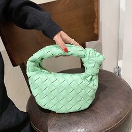 Jodie Handbag 2023 Italy New Fashion Cloud Bag Woven Oxhorn Bag Female Bag Women Tote Luxurys Bags