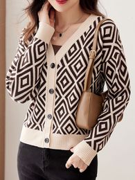 Womens Sweaters Autumn Cardigans For Woman Geometric Single Buttons Knitwears Korean Fashion Elegant Long Sleeve Top Jerseys 230822
