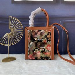 Trendy Women's Totes Stylish Floral Printed Ce Leather Vertical Handbag Shoulder Bag