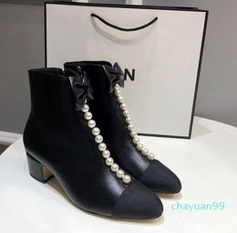 Women Boots Black And White Fashion Leather Pearl Chain TasselBoots Chunky Heel SolidColor Short Boots Autumn Winter Classic Colour Blocking Wamen