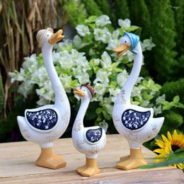 Garden Decorations A Family Of Three Duck Statues Resin Ornaments Simulation Animal Decoration Outdoor Decor Holiday Gift