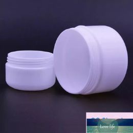 Classic Bottle Cosmetic Face Cream Lotion Sub-Bottles with White inner cover Bottles PP BPA Free Round Jars Free express Simple