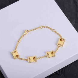 Fashion Letter Bracelets Luxury Brand Jewellery Ladies Designer Necklace Girls Bracelets Wedding Accessories Classic chains