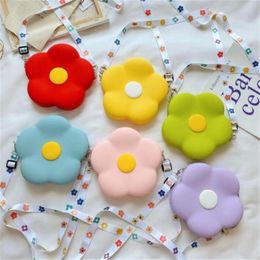 Handbags 1pcs silicone Cute Flower childrens bags coin purse princess bag for baby gril Party Beach Summer Wholesale 230823