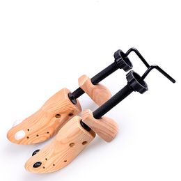 Shoe Parts Accessories FamtiYard 2Pcs Shoe Stretcher Adjustable Shoes Tree Shaper Rack Pine Wood Shoe Expander For Women Man Shoe Accessories 230822