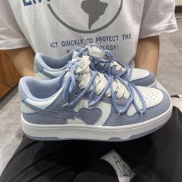 Dress Shoes y2k Luxury Sneakers Heart Fashion Women Casuals Basketball Style Couple Trend Lace up White Blue Sport 230823
