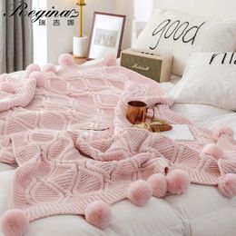 Blankets REGINA Chenille Plaid Throw Blanket Pink Ivory Grey Pompom Knitted Gift Bedspread Super Soft Bed Sofa Cosy Chunky Knit