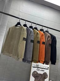 Maglione maglione pullover classico tinta unita del designer di marca girocollo ampio con maniche lunghe per uomini e donne coppie della stessa strada principale