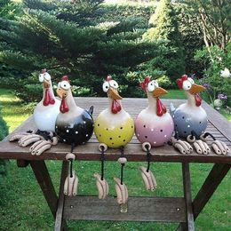 Garden Decorations Ceramic Chicken Statues Sculptures Decoration Home Animal Funny Resin Figurines Plug Pottery Figure Ornaments 230822