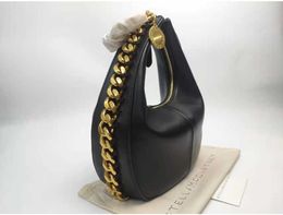 Stella Mccartney Frayme Medium Zipped Shoulder Bag Women Small Leather Lady Hobo Bags With Handbag Luxury Designer Black Gold Medall Purse2023