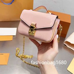 Evening Bags Mini Messenger Bag Postman Purse Women Small Handbag Wallet Embossed Letter Patent Leather Old Flower Chain Crossbody Bags Clutch Bag Coin Purses