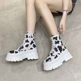 Boots 2023 Winter Leopard Print Ins High Top Short Women Thick-soled Korean Fashion All-match Student