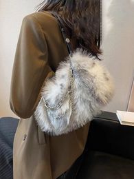 Evening Bags Luxury Women's Shoulder Underarm Bags Faux Fur Fashion Chains Ladies Furry Crossbody Bag Soft Plush Female Handbags Tote Purse 230824