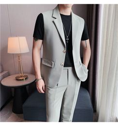 Men's Tracksuits Twopiece Sleeveless Jacket Cropped Trousers Summer Suit Vest Casual Slim Fit Waistcoat for Wedding or Party 230823