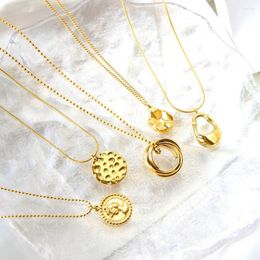 Ketten Luxukisskids Vintage Gold Plated Halskette in 2023 Trendy Round Anhänger Collier für Frau/Mann Imitation Perlenschmuck Choker
