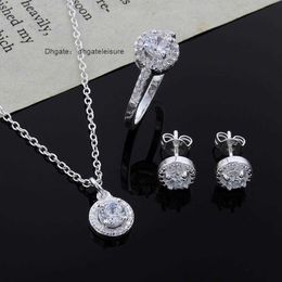 Collane con ciondolo Orecchini a bottone placcati in argento Collana Anello di apertura Gioielli in cristallo Orecchino Solido Nobile Anelli di moda Elegante per le donne GirlPend