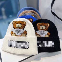 2023mosc Hat Homens e mulheres Inverno Capinho de lã de Urso Homem Homem Coreano Edição Letra de Trend Knit Hat Pullover quente