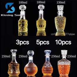 Wine Glasses 3pcs 5pcs 10pcs Alcohol Bottle Suit Drink Glass Set Whiskey Decanter Tools Home Bar Party Wedding Flask Luxury Barware Gift 230824