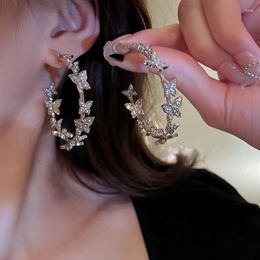 Hoop Earrings Korean Fashion Sweet Cool Shiny Rhinestone Butterfly Temperament Lady Pink Zircon Animal Earings For Women Jewellery