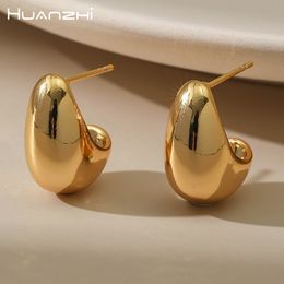 Charm HUANZHI Fashion Simple Cshaped Pea Earring for Women Girl Copper Plated 18K French Small Chic Smooth Metal Jewelry Holiday 230823