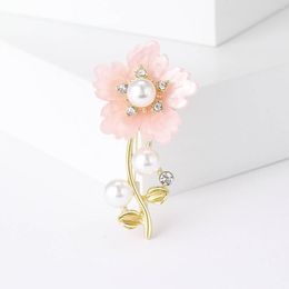 Brooches Acrylic Flower For Women 4-color Pretty Beauty Pearl Plants Wedding Pins Good Gift Coat Accessories