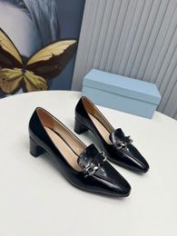 Paris designer work: Fule shoes, dance flat shoes, women's formal attire, low heels, chain shoes, leather factory direct sales 35-41