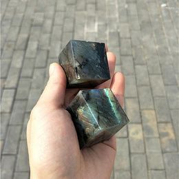 Decorative Figurines 2pcs 5cm Labradoeite Quartz Diamonds Natural Labradorite Crystal Square Cube Healing As Decoration