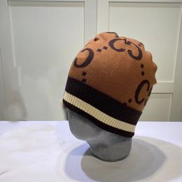 New Knitted Hat Fashion Letter Cap Popular Warm Windproof Stretch Multi-color High-quality Beanie Hats Personality Street Style Couple