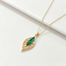 Pendant Necklaces Gold Plate Leaf Crystal Necklace For Woman Luxury High-grade Alloy Green Chain Jewelry Accessories