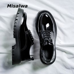 Sapatos de vestido Misalwa Mid Heel Men Oxford Shoes Patent Leather British Men's Office Shoes Men Dress Shoes Formal Lace-up Black Shoes 230824