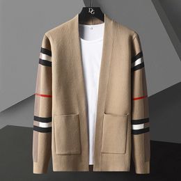 Men's Sweaters 2023 Autumn Winter England Style Pocket Men Cardigan Fashion Brand Plus Size Spliced Colour Knit Jacket 230823