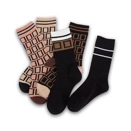 Women Socks Classic Colour Fashion Letter Pattern Hosiery Medium Stockings Casual Womens Underwear179x