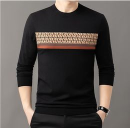 2023 mens sweater designer sweater Autumn and Winter Leisure Men's Round Neck Long Sleeve Knitted Sweater Thickened Warm Fashion Men's Underlay