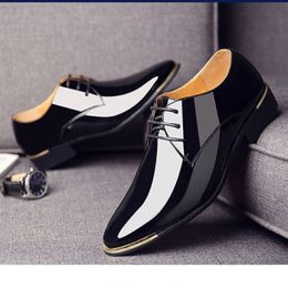 Dress Shoes Men Premium Patent Leather Shoes White Wedding Shoes Size 38-48 Black Leather Low Top Soft Men Dress Shoes Solid Color 230824