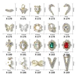 30Pcs Manicure Tools 3D Luxury New Nail Art Charms Rhinestones Flower Alloy Jewelry Ins Gold Silver Pearl Diamond Accessories