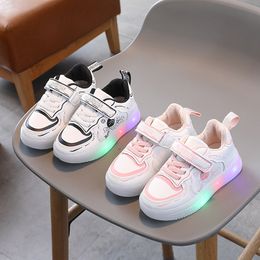 Sneakers Children Led Soft Bottom Shoes Autumn Luminous Lighted Casual Fashion Breathable Baby Boys Girls Sport Running Kids Shoe 230823