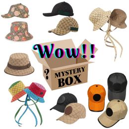 Fashion Designer Unisex Caps 1 Bucket Hat 1 Baseball Cap Mix Men Womens Mystery Box Surprise Hats Lucky Set Random ACC279q