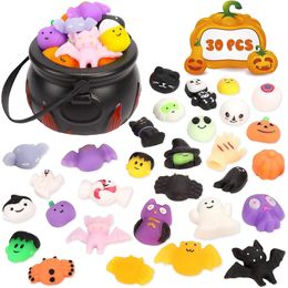 Decompression Toy Halloween Toy 30PCS for Kids Adult Bat Pumpkin Cat Random Mochi Squishy Toys Stress Reliever Anxiety Packs Party Favours with Jar 230823