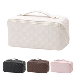 Cosmetic Bags Cases Cosmetic Bag Waterproof PU Leather Makeup Bag Large Capacity Organized Compartments for Beauty Essentials 230823