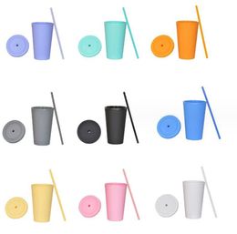 The latest 16OZ double -layer plastic straw coffee mug, many styles choose, support customization of any logo