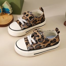 Athletic Outdoor Spring Girls Baby Shoes High Top Leopard Breathable Children Canvas Shoes Women Parentchild Shoes Kids Shoes for Girl 230823